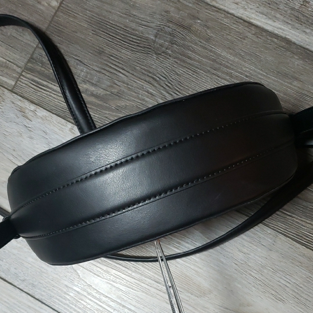 Zara | Canvas Crossbody Saddle Bag - Picture 8 of 9